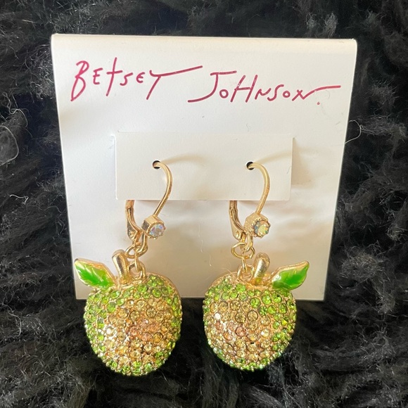 Betsey Johnson Gold Tone Green Apple Dangle Earrings NWT - Picture 3 of 5
